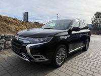 Gebraucht Mitsubishi Outlander P-HEV Plus 224 PS (164 kW) 2021 Schwarz SUV