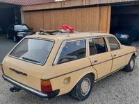 gebraucht Mercedes 300 W123zum fertig stellen