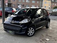Gebraucht Peugeot 107 Filou 68 PS (50 kW) 2012 Schwarz Kleinwagen