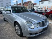 Gebraucht Mercedes E220 Elegance 170 PS (125 kW) 2006 Silber Limousine