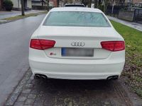 Gebraucht Audi S8 Sport 519 PS (381 kW) 2013 Weiß Limousine