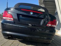 Gebraucht BMW 118 Cabriolet Performance 143 PS (105 kW) 2011 Schwarz Cabrio