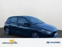 Gebraucht Hyundai i20 Trend 101 PS (74 kW) 2024 Grau Kleinwagen