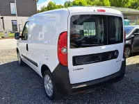 Gebraucht Opel Combo 120 PS (88 kW) 2018 Weiß Van / Kleinbus