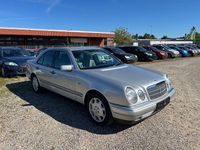 Gebraucht Mercedes E280 Elegance 193 PS (141 kW) 1996 Silber Limousine
