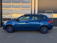 Gebraucht Renault Clio II Authentique 75 PS (55 kW) 2008 Blau Limousine