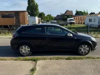 Gebraucht Opel Astra GTC 105 PS (77 kW) 2008 Schwarz Limousine