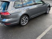 Gebraucht VW Golf VII 140 PS (102 kW) 2018 Grau Kombi