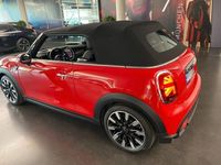 Gebraucht Mini Cooper Classic 136 PS (100 kW) 2023 Rot Kleinwagen
