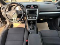 Gebraucht VW Eos Cup 140 PS (102 kW) 2015 Braun Cabrio