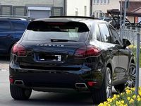 Gebraucht Porsche Cayenne 245 PS (180 kW) 2012 Schwarz SUV