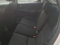 Gebraucht Peugeot 207 120 PS (88 kW) 2009 Weiß Kleinwagen