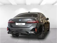 Neu BMW i5 Performance 250 kW (340 PS) 2026 Grau Limousine