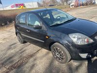 Gebraucht Ford Fiesta Ambiente 60 PS (44 kW) 2007 Schwarz Kleinwagen