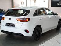 Gebraucht Kia Ceed Vision 136 PS (100 kW) 2020 Weiß Kleinwagen