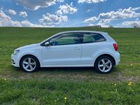 Gebraucht VW Polo Comfortline 90 PS (66 kW) 2015 Weiß Kleinwagen