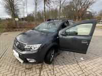 gebraucht Dacia Sandero Stepway Jubiläumsedition TCe 90, Easy- R