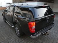 Gebraucht Nissan Navara Tekna 190 PS (139 kW) 2017 Schwarz Pickup