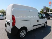Gebraucht Opel Combo 105 PS (77 kW) 2015 Weiß Van / Kleinbus