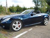 Second-hand Mercedes SLK200 163 CP (119 kW) 2006 Albastru Cabrio
