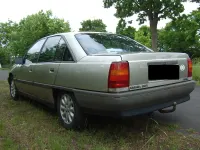 Gebraucht Opel Omega 115 PS (84 kW) 1988 Gold Kombi