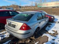 Gebraucht Ford Mondeo 116 PS (85 kW) 2002 Silber Limousine