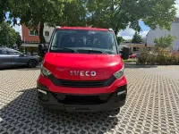 Używany Iveco Daily 136 KM (100 kW) 2017 Czerwony Van
