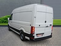 Gebraucht VW Crafter 140 PS (102 kW) 2024 Weiss Van