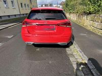 Gebraucht Mercedes A180 Style 116 PS (85 kW) 2019 Rot Limousine