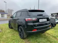 Käytetty Jeep Compass 180 HP (132 kW) 2021 Musta Katumaasturi