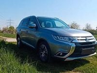 Gebraucht Mitsubishi Outlander Edition 150 PS (110 kW) 2017 Grau SUV