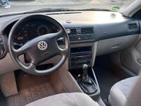 Gebraucht VW Bora 101 PS (74 kW) 1999 Grau Limousine