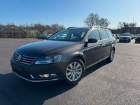 Gebraucht VW Passat Comfortline 140 PS (102 kW) 2014 Schwarz Limousine