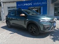 Neu Dacia Sandero Extreme 110 PS (80 kW) 2025 Grün Kleinwagen