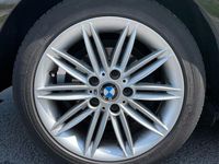 Gebraucht BMW 116 116 PS (85 kW) 2011 Schwarz Kleinwagen