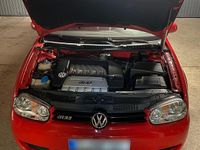 Gebraucht VW Golf R 241 PS (177 kW) 2004 Rot Coupé