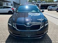 gebraucht Skoda Octavia Combi Premium Edition DSG