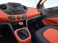 Gebraucht Hyundai i10 Edition 87 PS (63 kW) 2014 Orange Kleinwagen