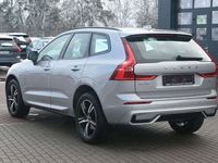 gebraucht Volvo XC60 B4D R-Design*LED*PANO*STHZ*H&K*CAM*4-Zonen