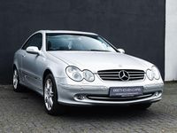 Gebraucht Mercedes CLK320 Avantgarde 218 PS (160 kW) 2002 Silber Coupé