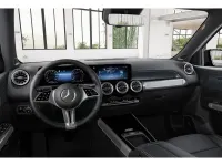 Gebraucht Mercedes GLB180 Advanced Plus 116 PS (85 kW) 2025 Grau / mountaingrau SUV