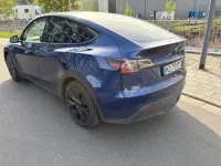 Usata Tesla Model Y 219 kW (299 CV) 2024 Blu SUV