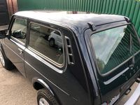 Neu Lada niva 83 PS (61 kW) 2025 Schwarz SUV