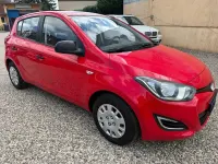 Gebraucht Hyundai i20 Edition 86 PS (63 kW) 2013 Rot Kleinwagen