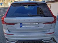 Gebraucht Volvo XC60 Core 197 PS (144 kW) 2023 SUV