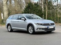 gebraucht VW Passat Variant 2.0 TDI Comfortline *Matrix / Massage-Sitz*