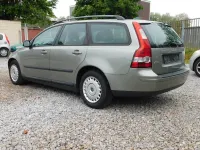 Gebraucht Volvo V50 Kinetic 109 PS (80 kW) 2007 Grün Kombi