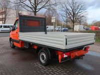 Gebraucht Mercedes Sprinter 114 PS (83 kW) 2019 Orange Van