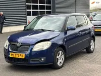 Gebraucht Skoda Fabia Tour 69 PS (50 kW) 2010 Blau Limousine