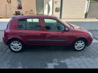 Occasion Renault Clio II Dynamique 75 ch (55 kW) 2002 Rouge Citadine